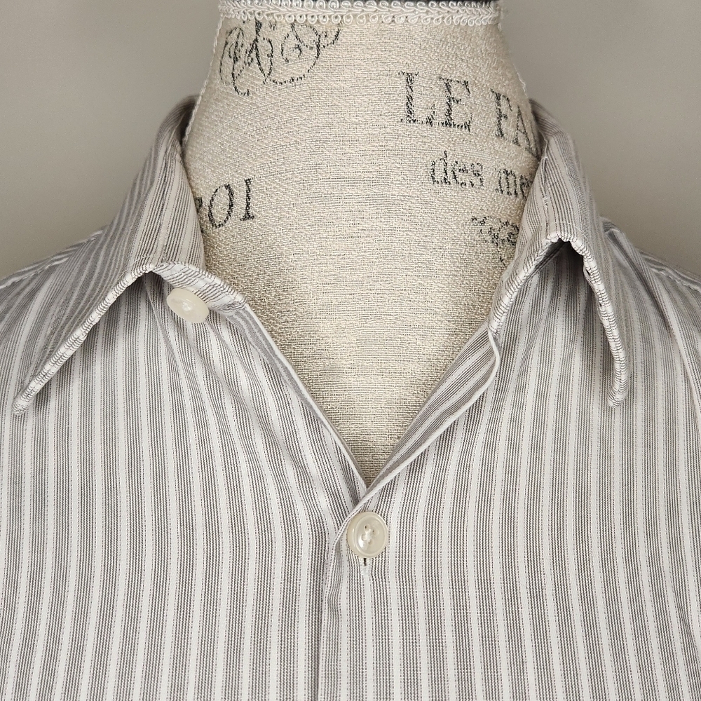 Perry Ellis Men's Pinstripe Dress Shirt